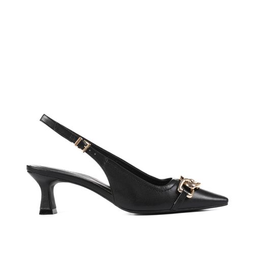 Slingback Preto Salto Médio Fino Couro