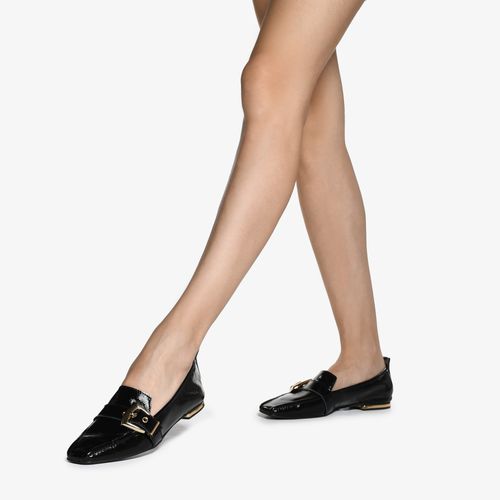 Loafer Preto Fivela Couro Brilhoso