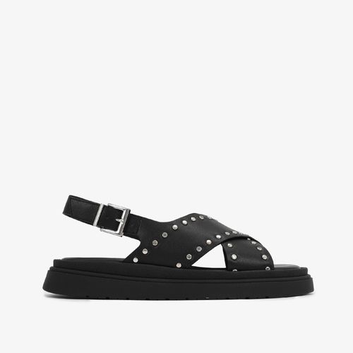 Papete Preto Tiras Tachas Couro