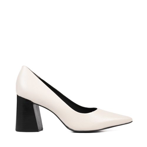 Scarpin Branco Salto Bloco Couro