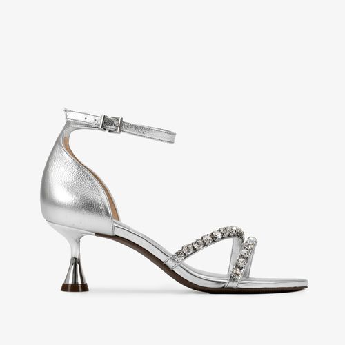 Sandália Prata Pedrarias Salto Fino Médio Couro