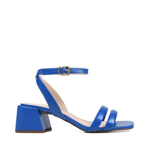Sandália Azul Salto Bloco Couro