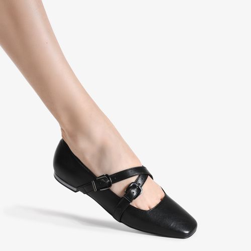 Sapatilha Preto Couro