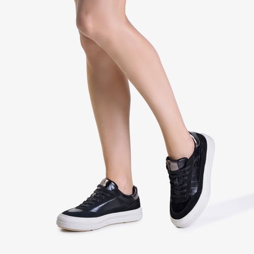 Tênis Preto Croco Couro