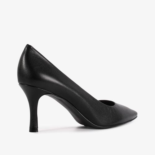 Scarpin Preto Salto Médio Fino Couro
