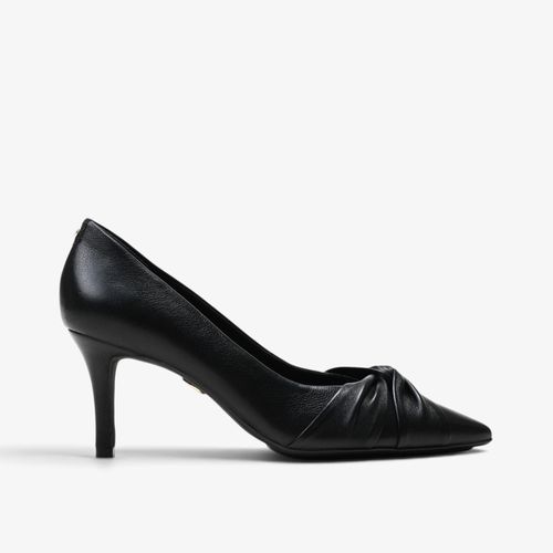 Scarpin Preto Couro
