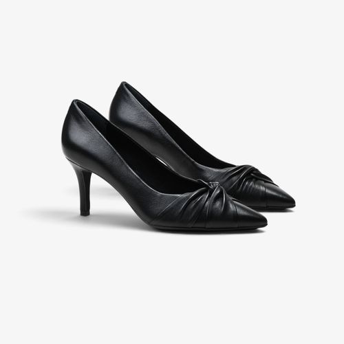 Scarpin Preto Couro